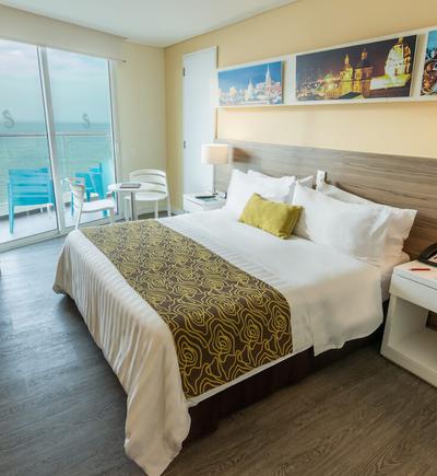 Chambre standard un lit king size avec vue sur la mer GHL Hôtel Relax Corales de Indias Carthagène