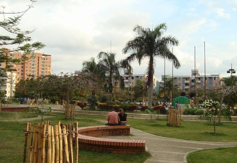 Parc de las cigarras Sonesta Hotel Bucaramanga 